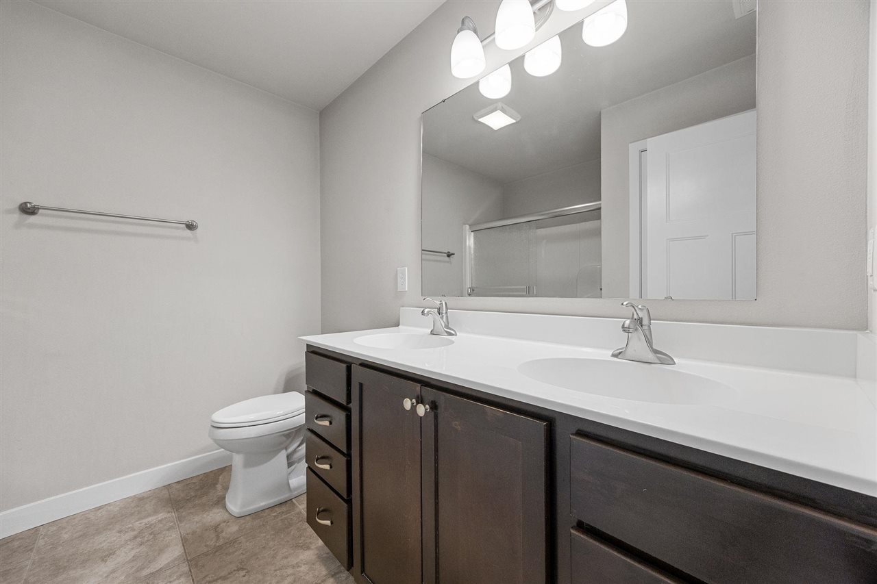 474 Charlotte Lane Iowa City IA 52245