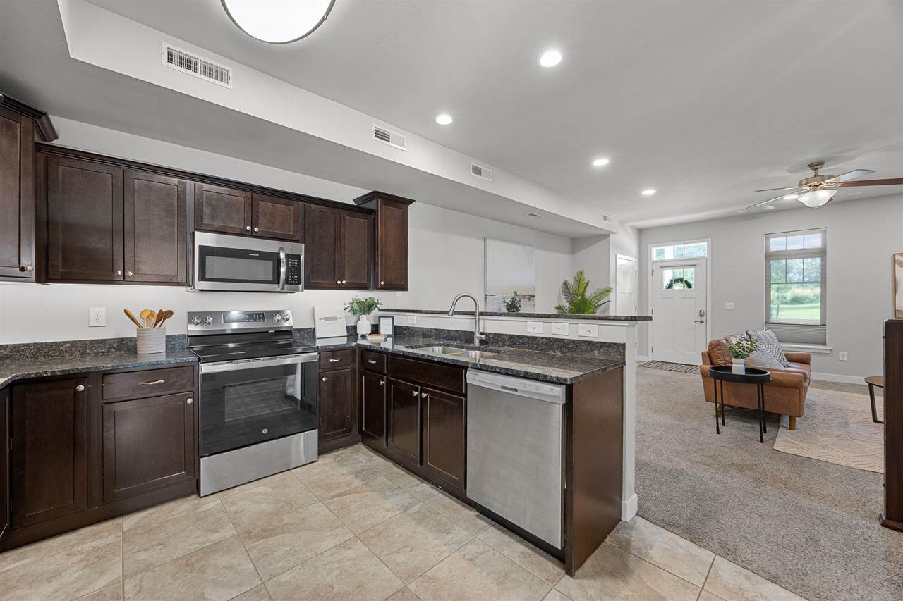 474 Charlotte Lane Iowa City IA 52245