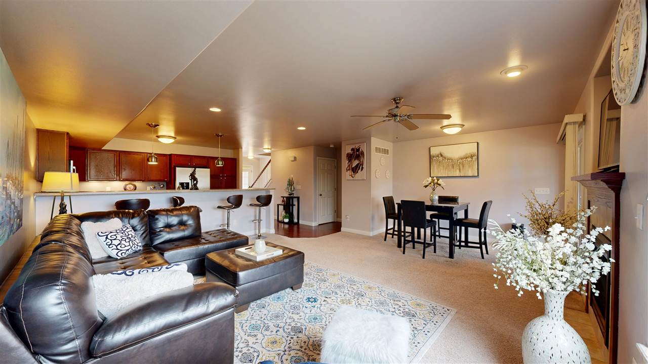 285 Huntington Drive Iowa City IA 52245
