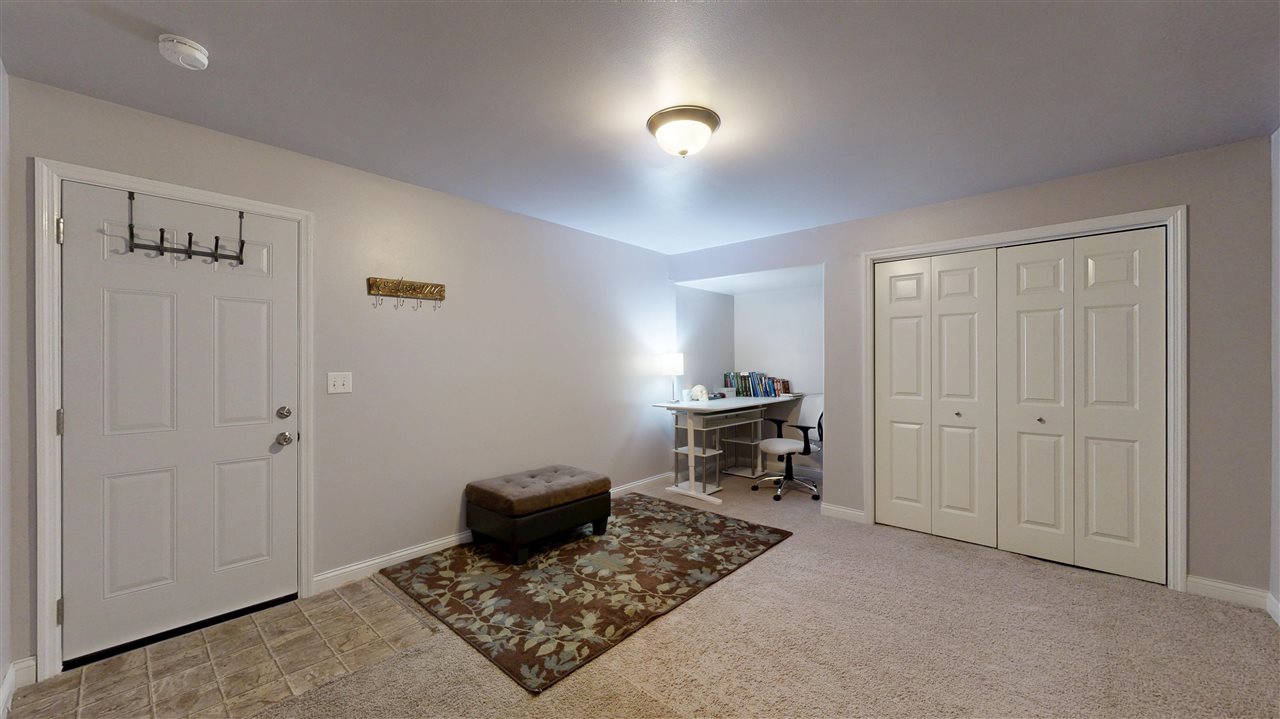 285 Huntington Drive Iowa City IA 52245