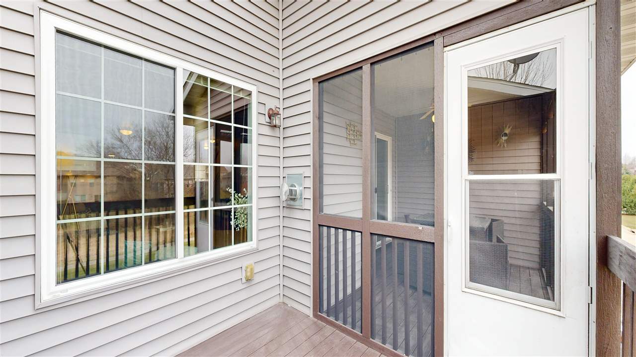 285 Huntington Drive Iowa City IA 52245