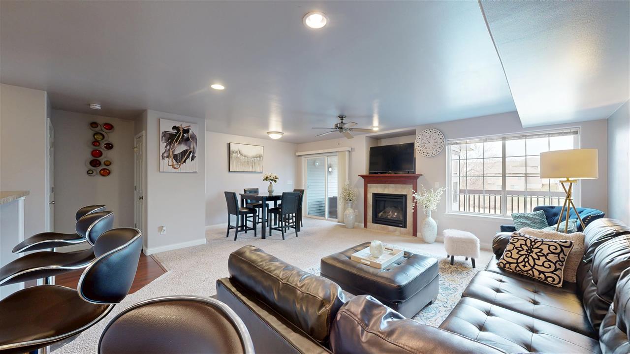 285 Huntington Drive Iowa City IA 52245