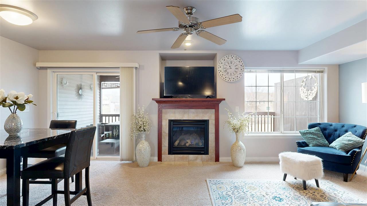 285 Huntington Drive Iowa City IA 52245