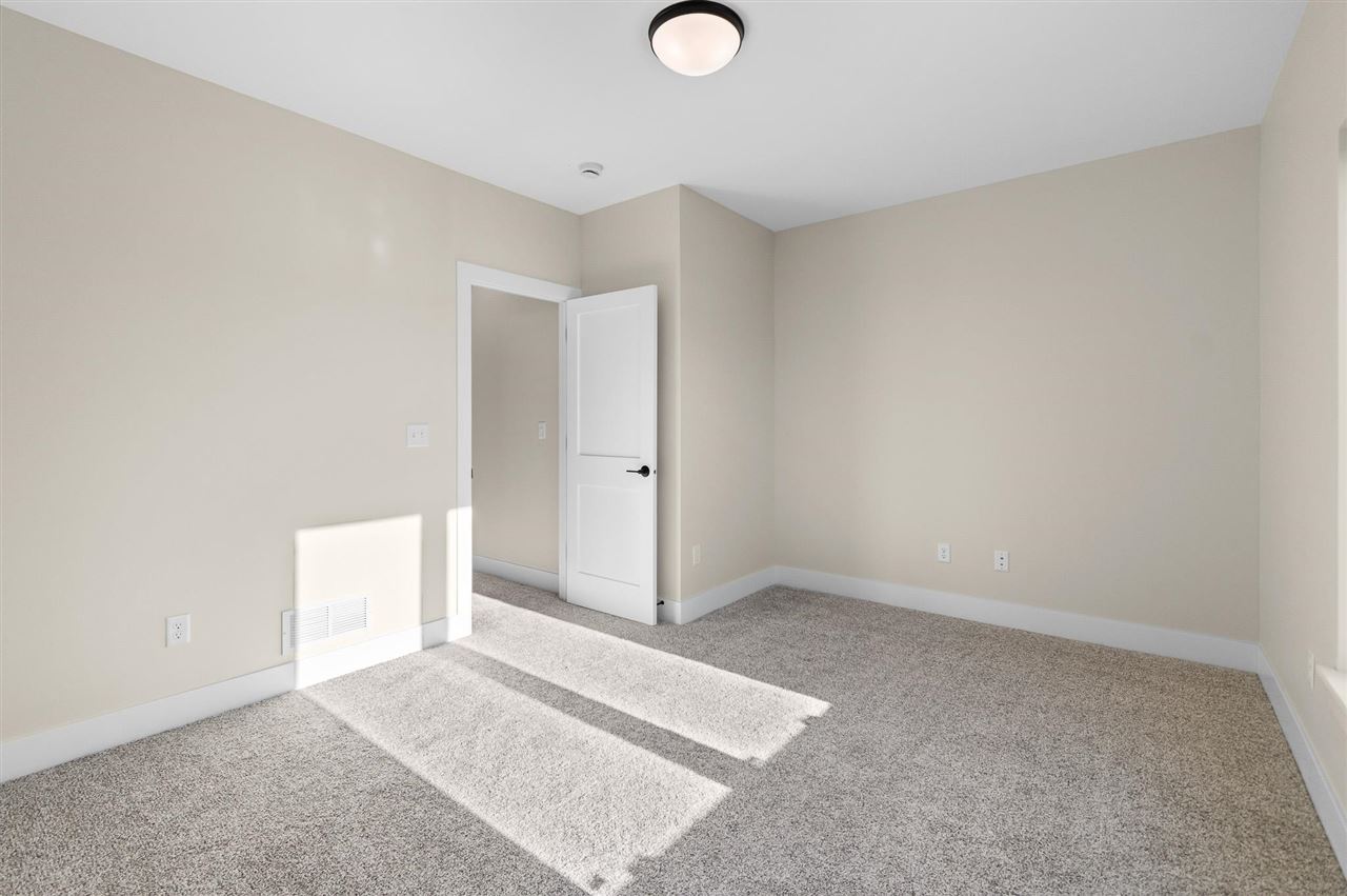 358 Hidden Ridge Drive Coralville IA 52241