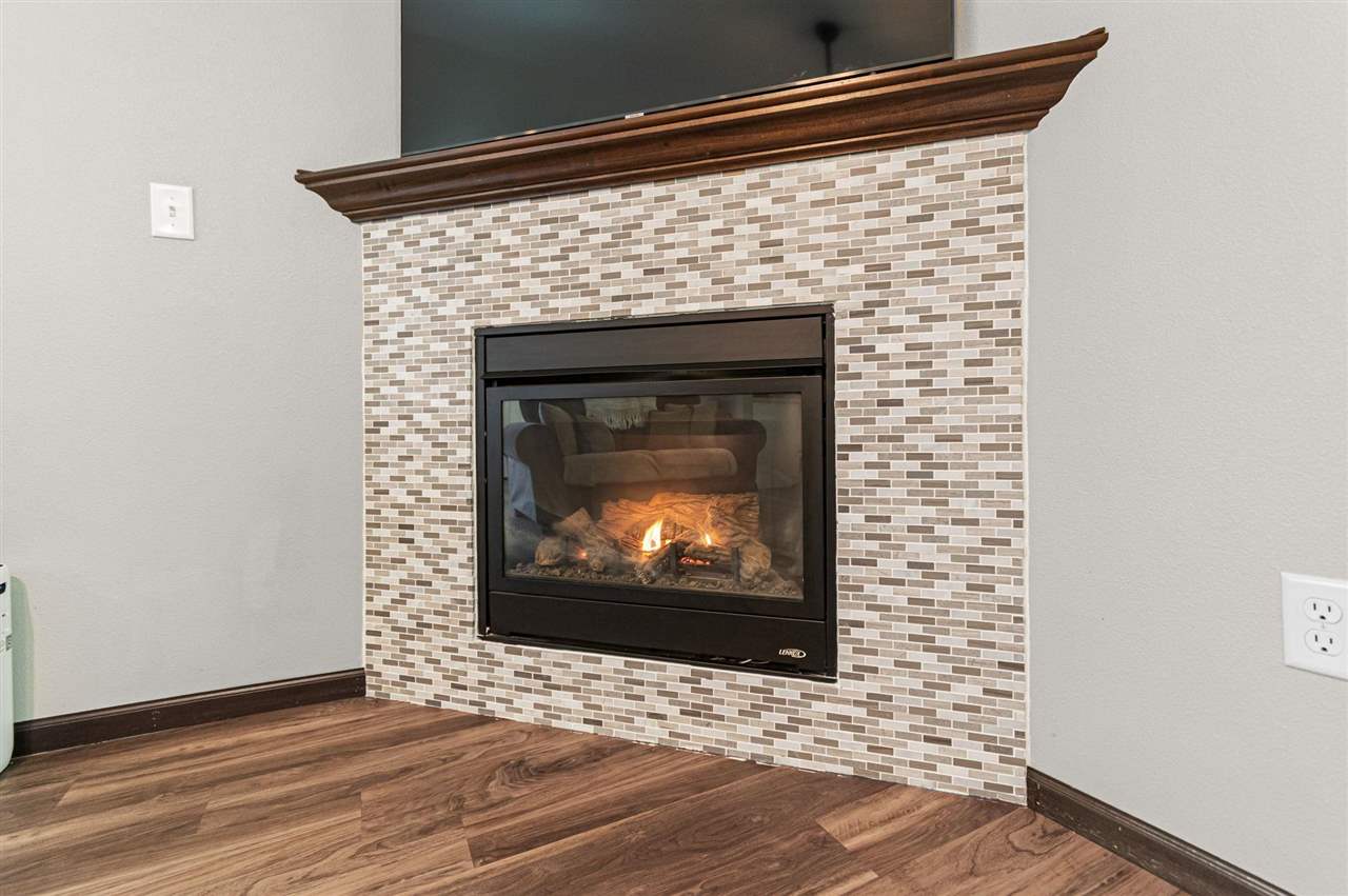 467 Rj Drive Tiffin IA 52340