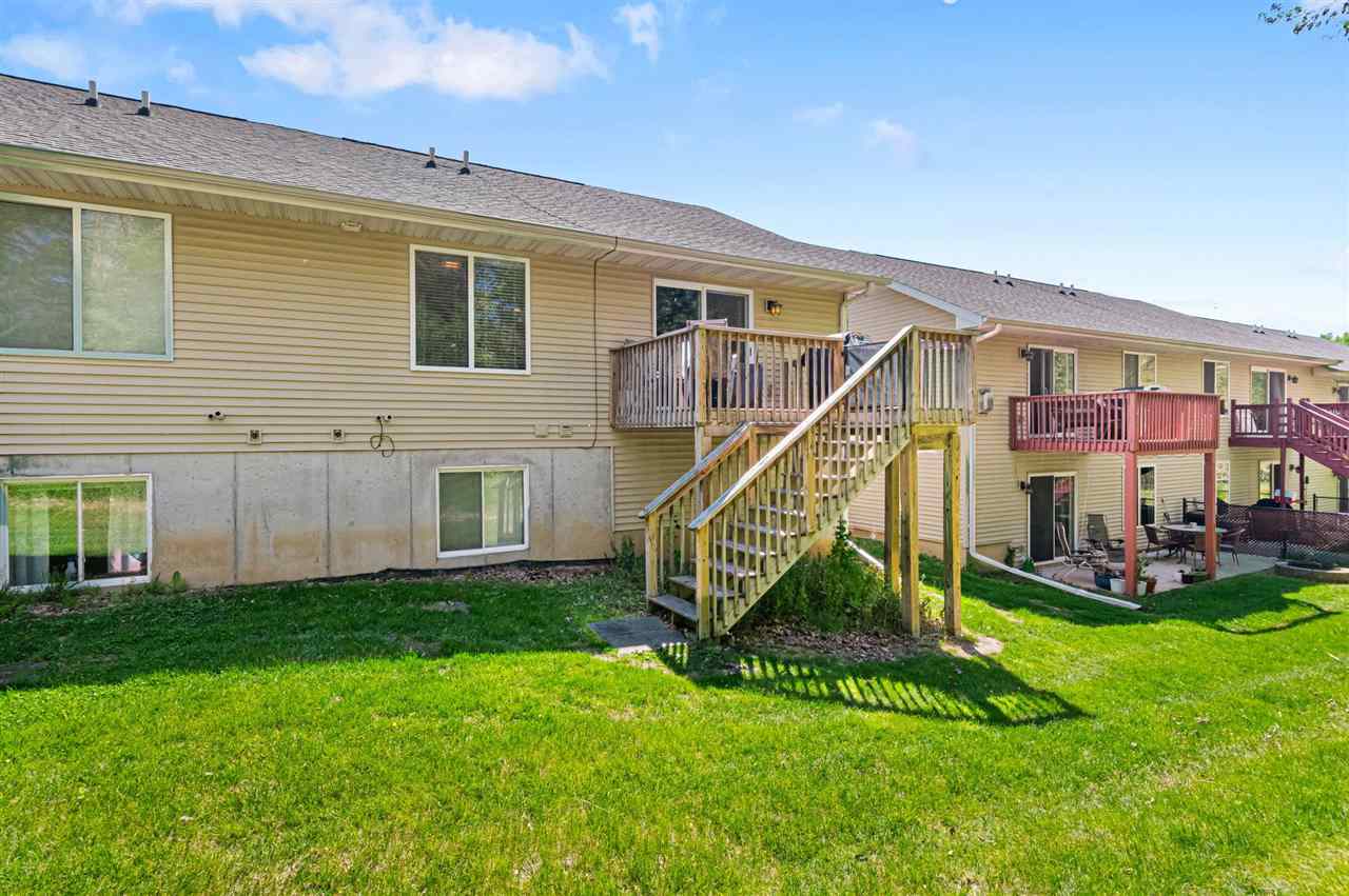 467 Rj Drive Tiffin IA 52340
