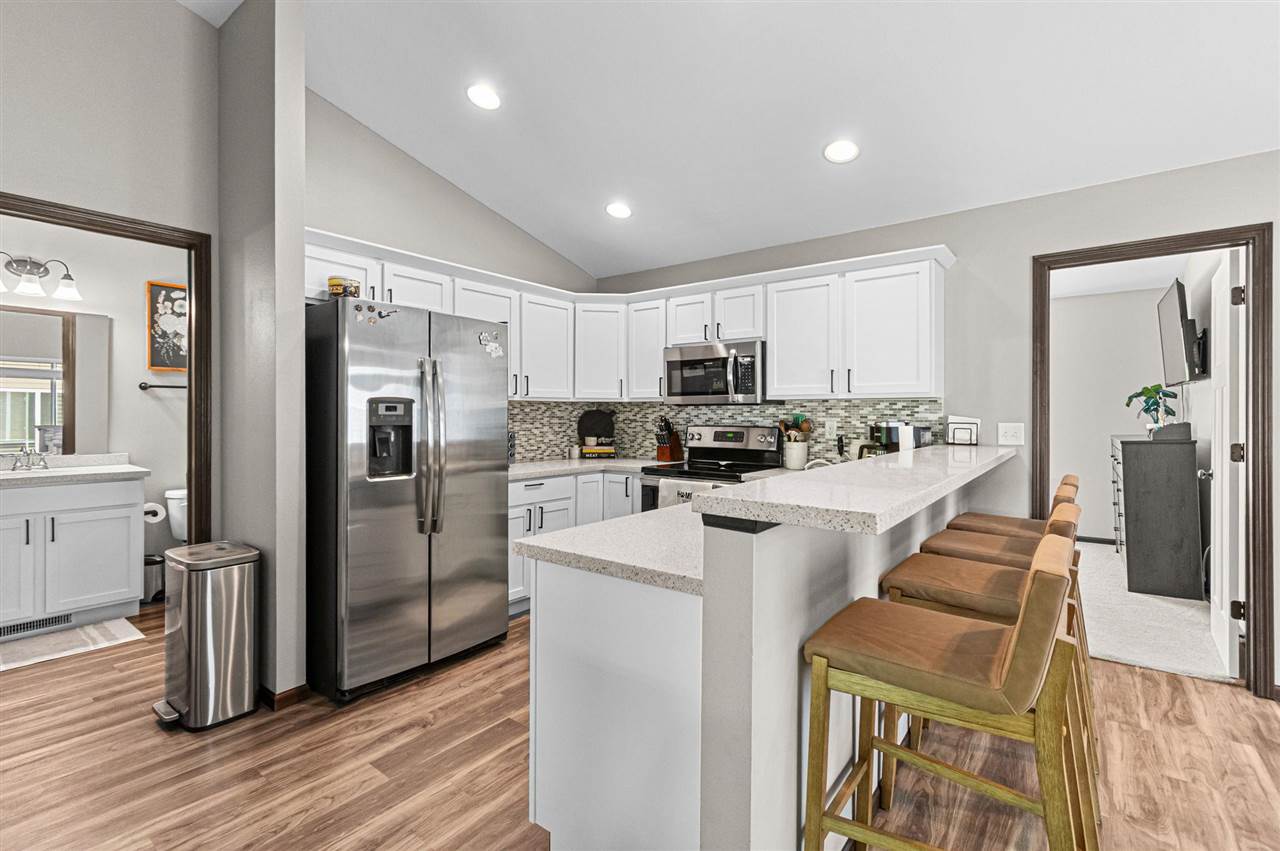 467 Rj Drive Tiffin IA 52340