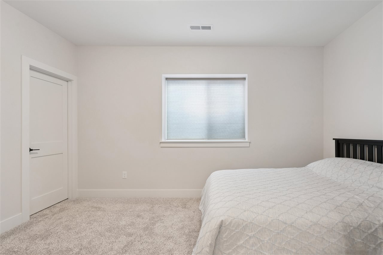 2885 Crimson Lane Coralville IA 52241