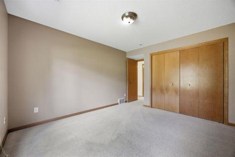 1429 Mckinley Place Iowa City IA 52246