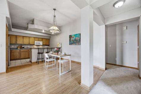 1429 Mckinley Place Iowa City IA 52246