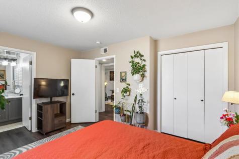 808 Westwinds Drive Iowa City IA 52246
