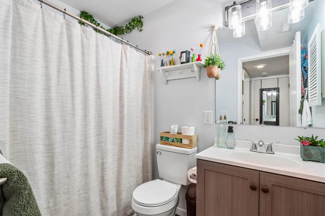 808 Westwinds Drive Iowa City IA 52246