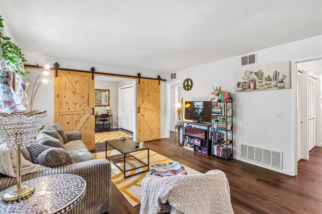 808 Westwinds Drive Iowa City IA 52246