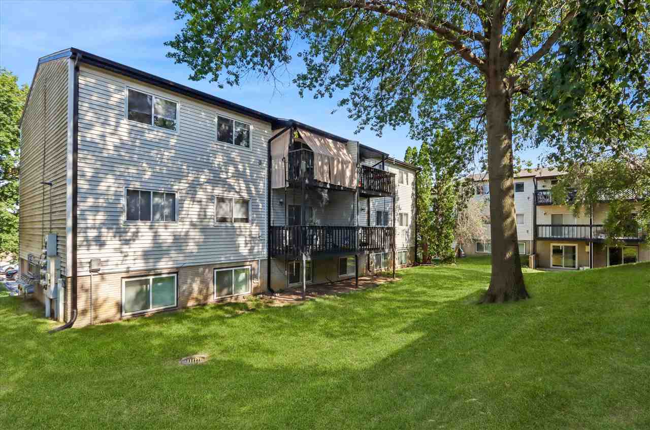808 Westwinds Drive Iowa City IA 52246