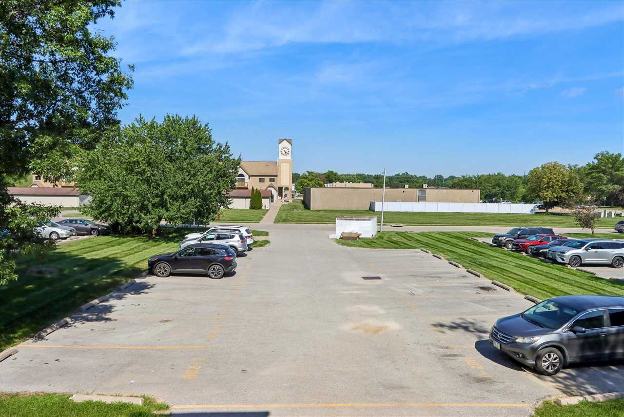 808 Westwinds Drive Iowa City IA 52246