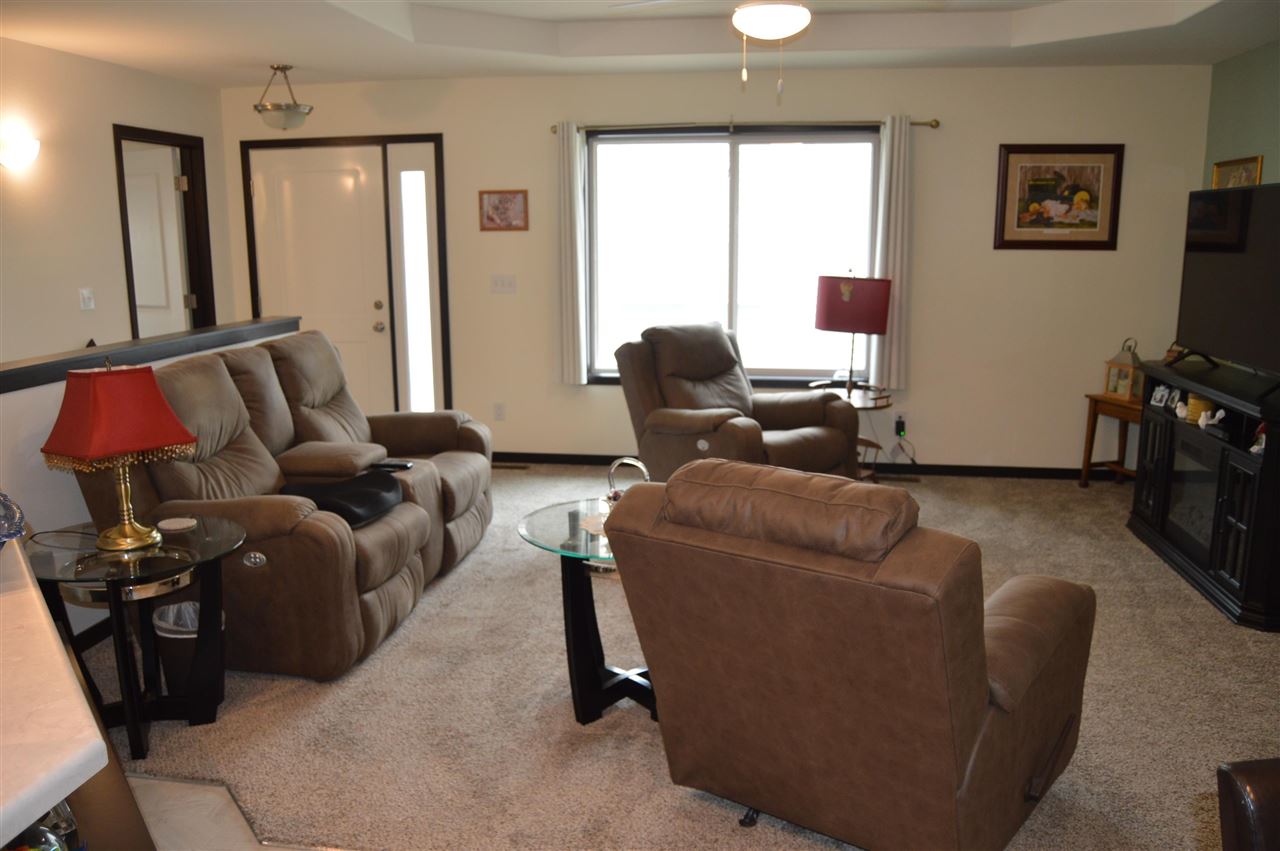 4322 Banar Avenue SW Cedar Rapids IA 52404