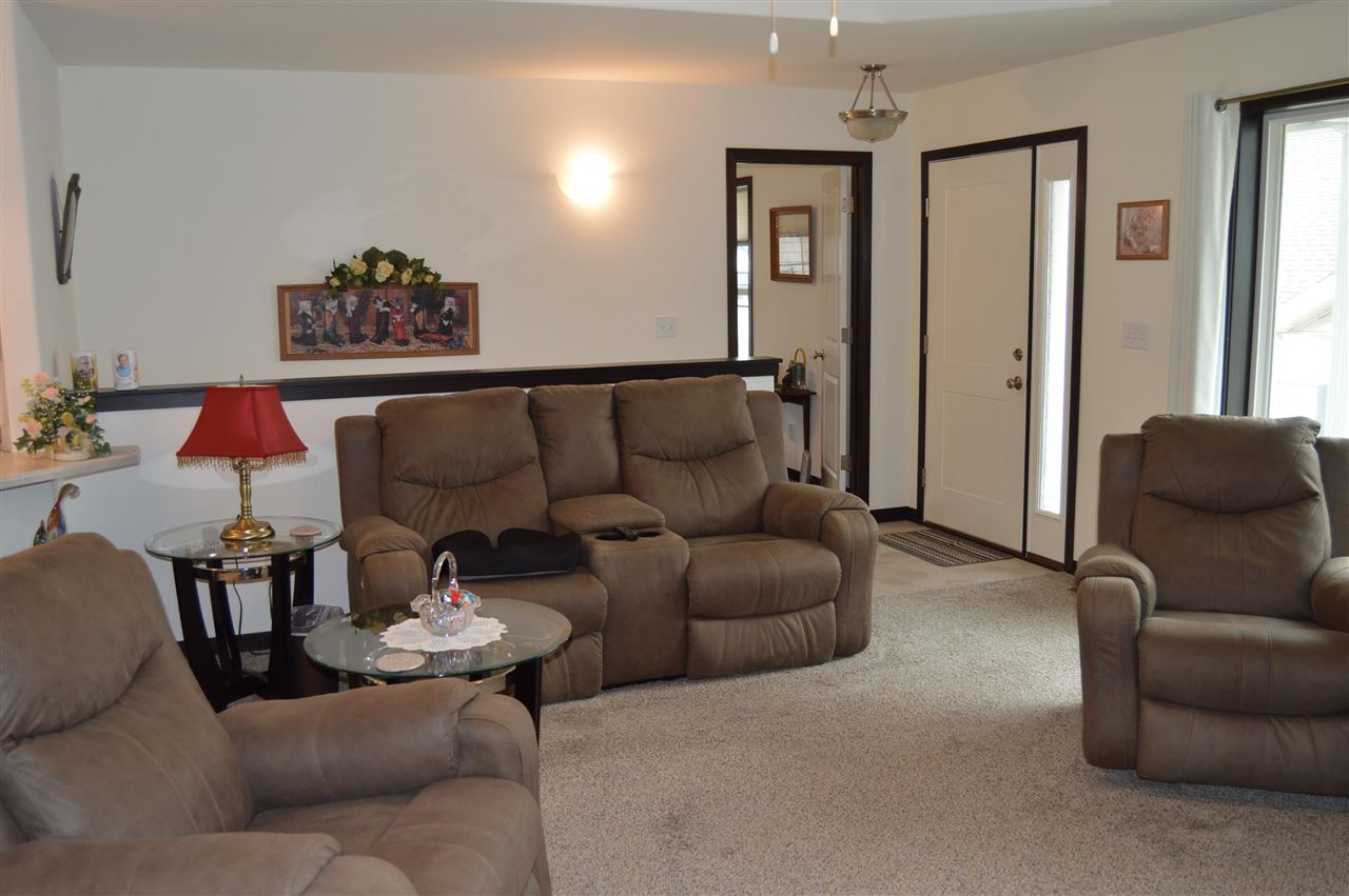 4322 Banar Avenue SW Cedar Rapids IA 52404