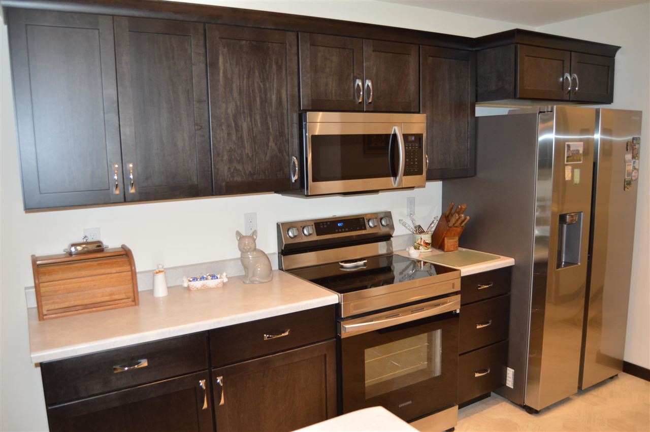 4322 Banar Avenue SW Cedar Rapids IA 52404
