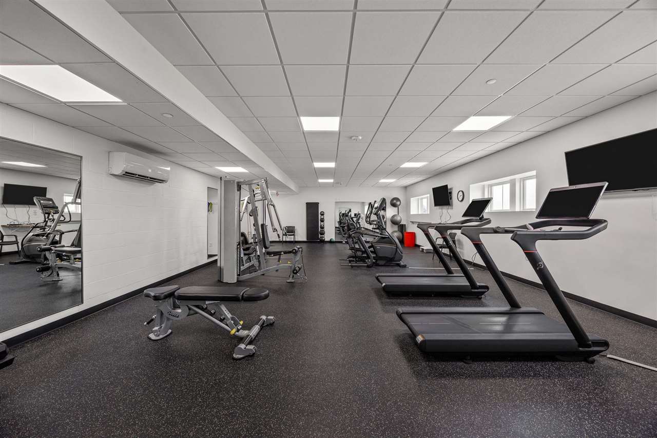 1920 Country Club Drive Coralville IA 52241