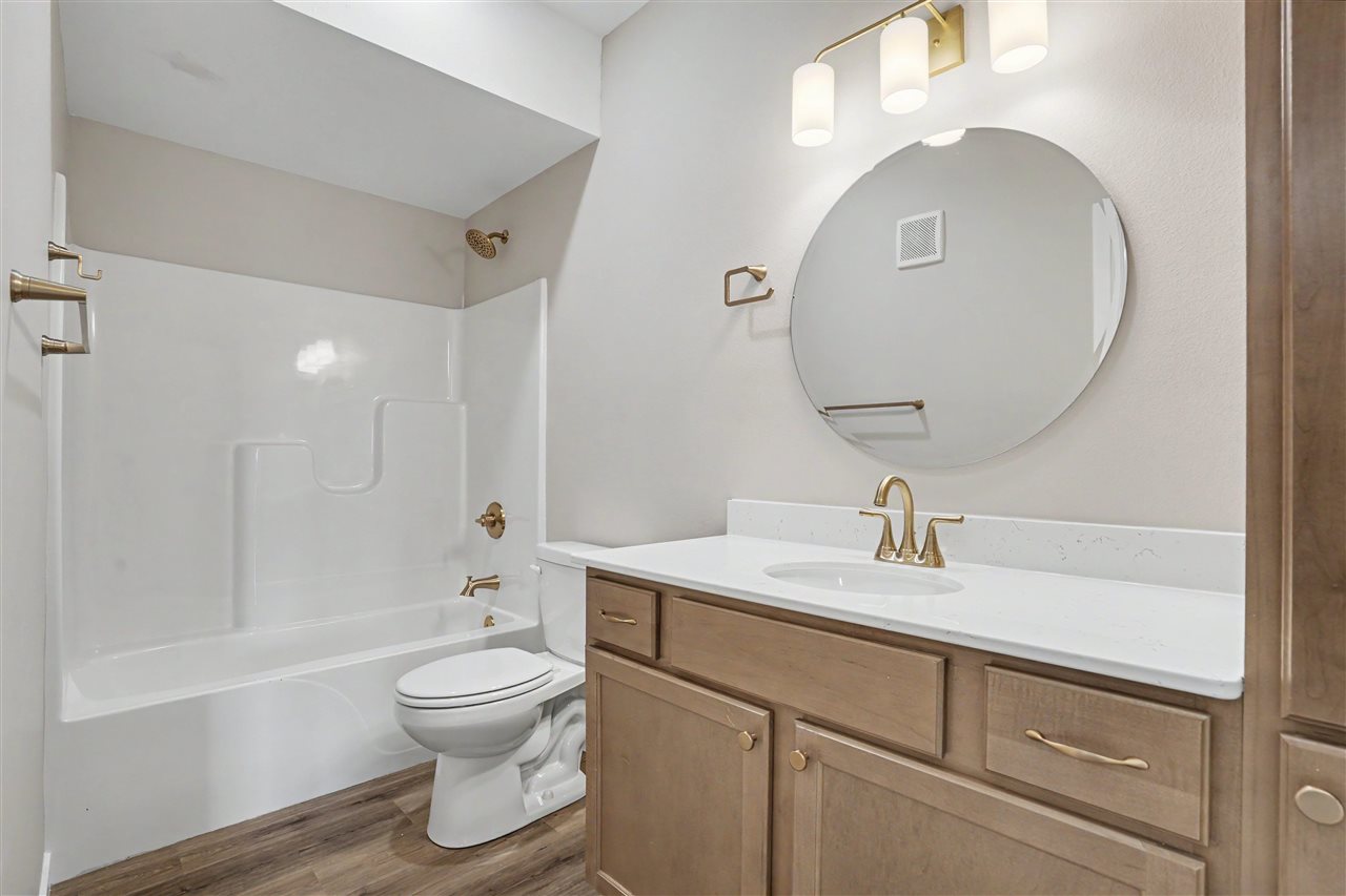 4428 Deer Creek Road Iowa City IA 52246