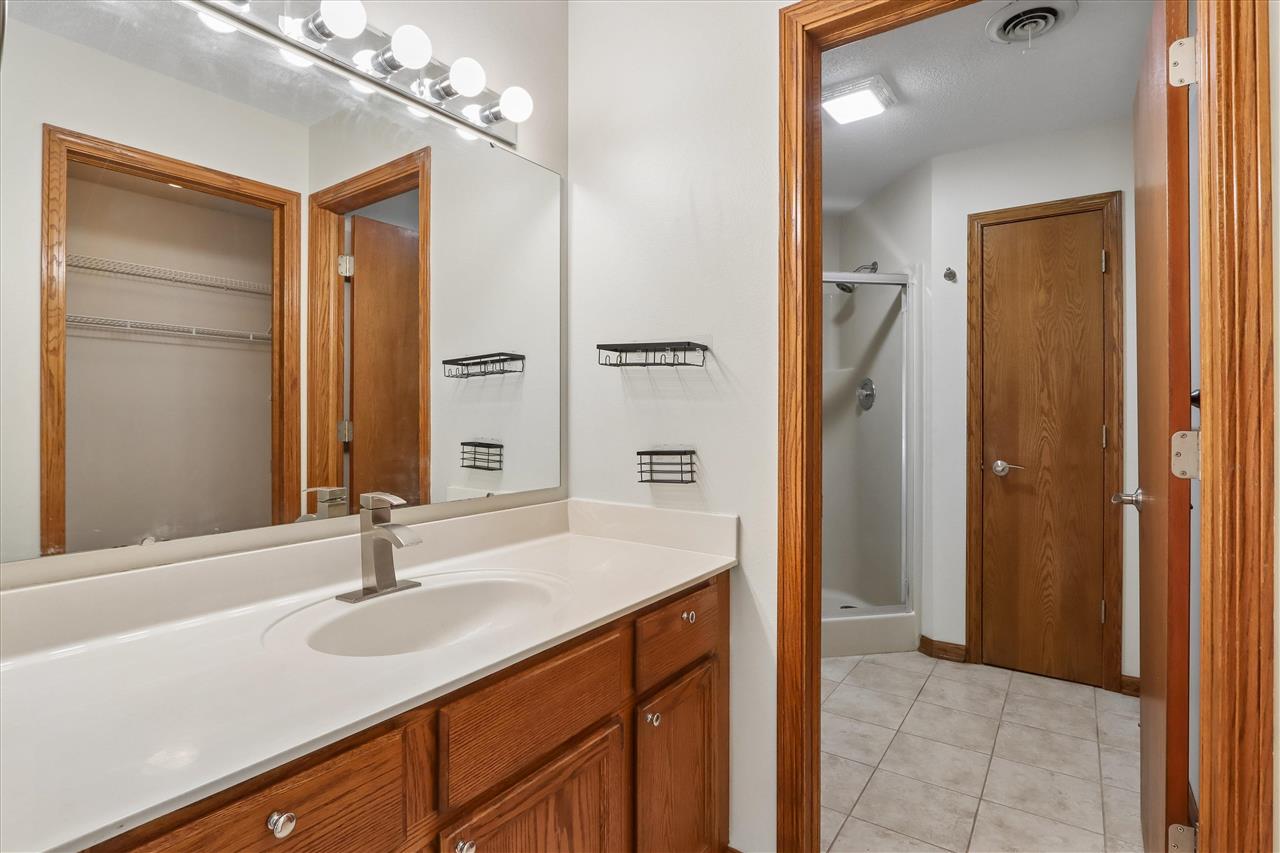 2305 Willowbrooke Lane Iowa City IA 52246