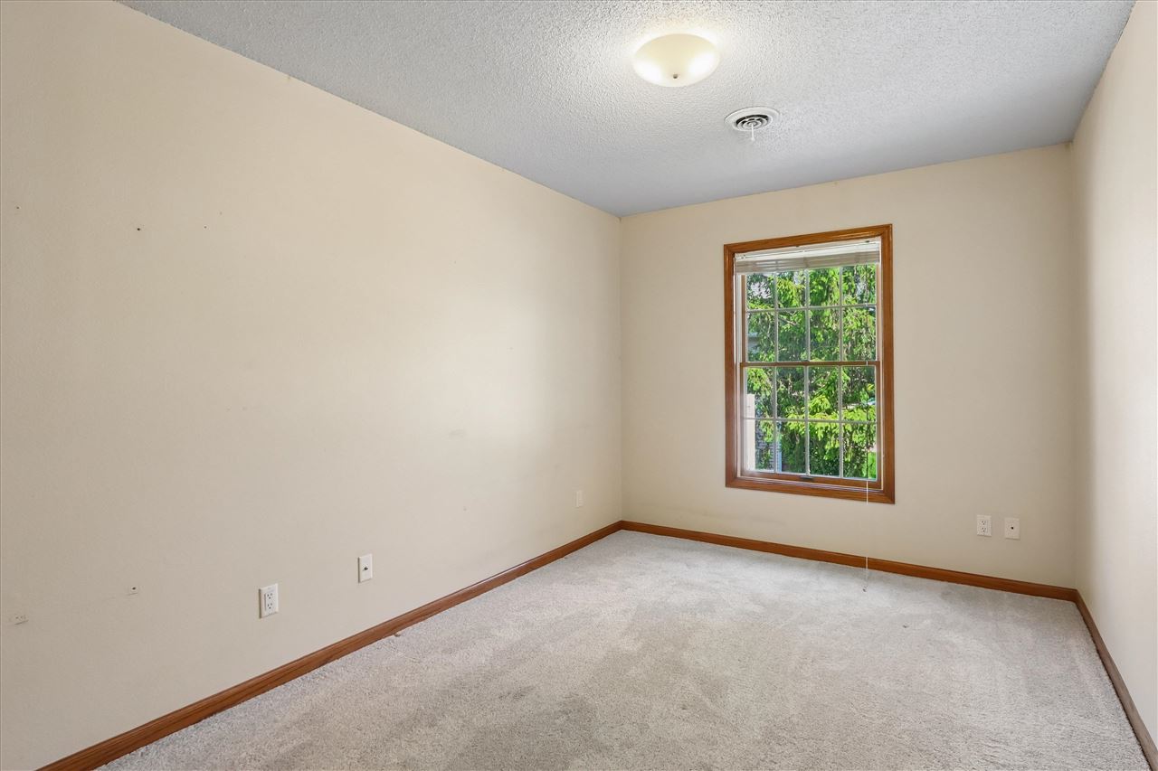 2305 Willowbrooke Lane Iowa City IA 52246