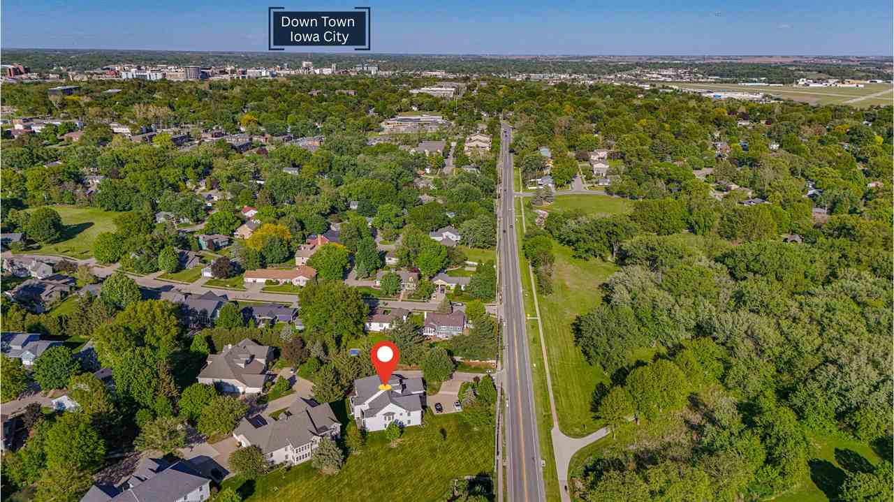 2305 Willowbrooke Lane Iowa City IA 52246