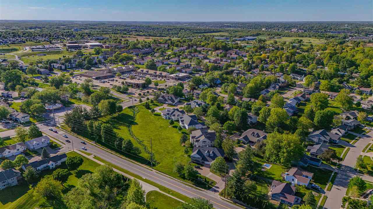 2305 Willowbrooke Lane Iowa City IA 52246