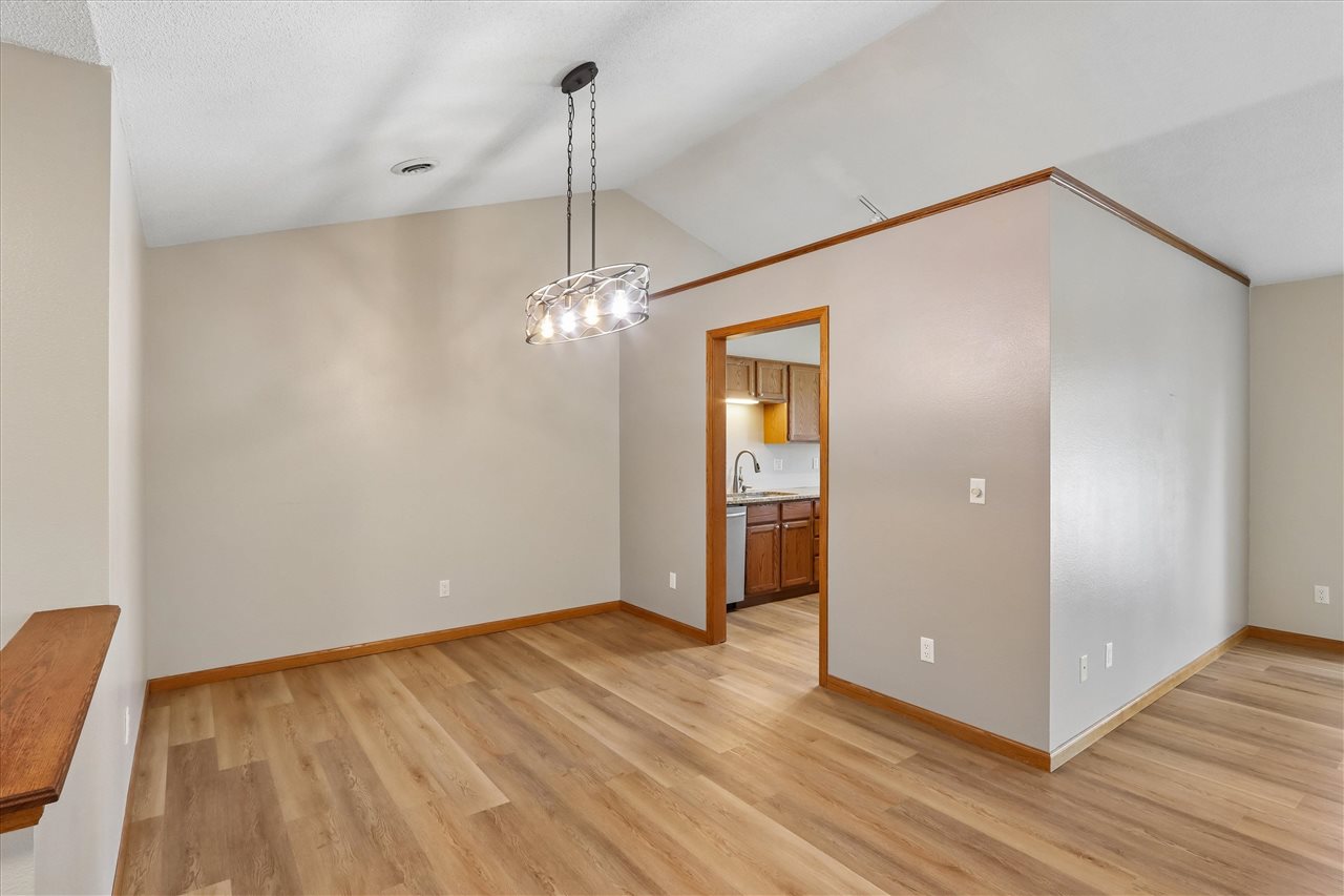 2305 Willowbrooke Lane Iowa City IA 52246