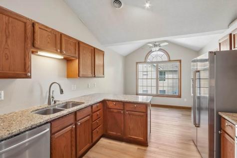 2305 Willowbrooke Lane Iowa City IA 52246