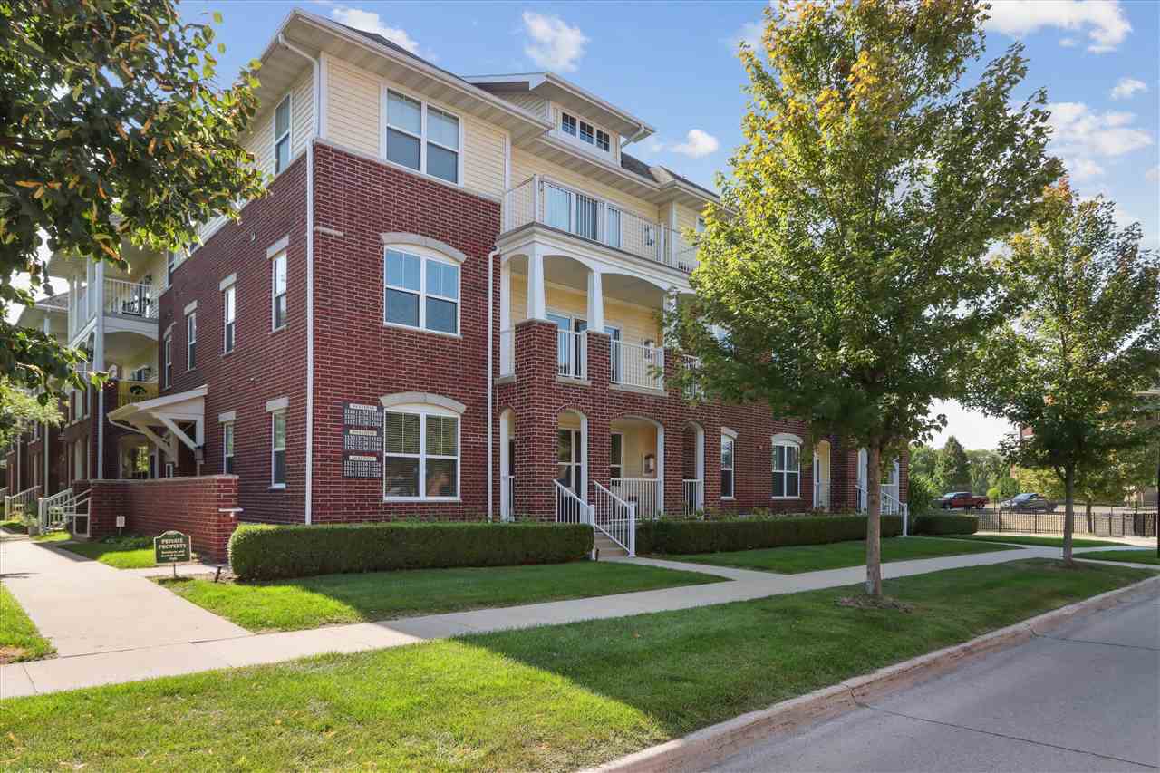 1154 Swisher Street Iowa City IA 52245