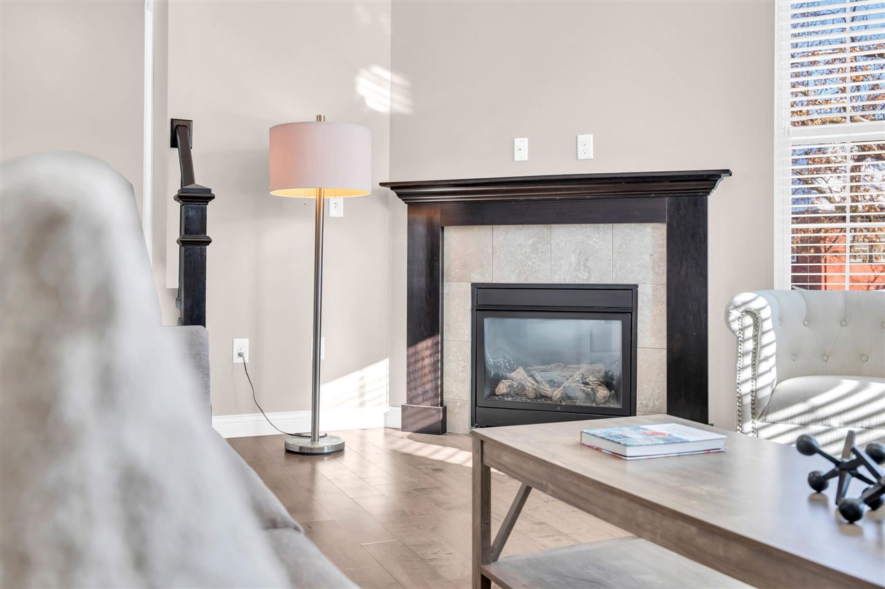 440 3rd Avenue Apt 4 Coralville IA 52241