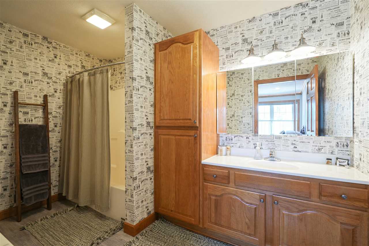 1701 130th Street Anamosa IA 52205