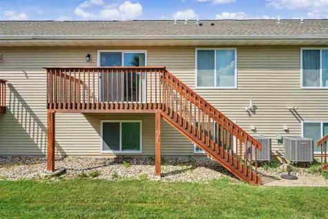 602 Riley Lane West Branch IA 52358
