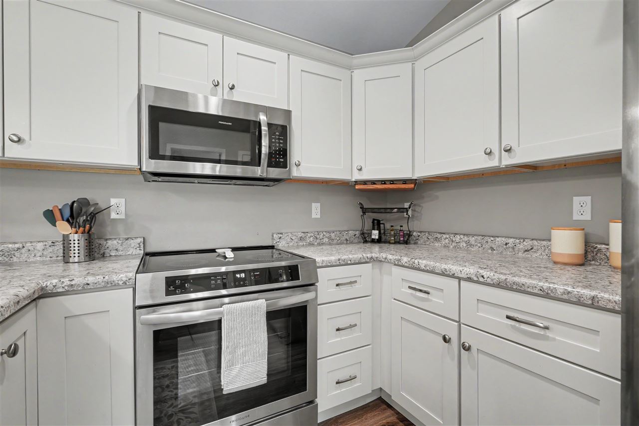 602 Riley Lane West Branch IA 52358
