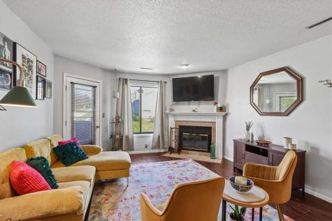 2040 Holiday Road Coralville IA 52241