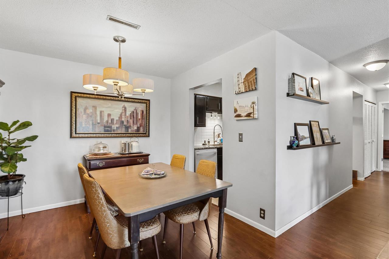 2040 Holiday Road Coralville IA 52241