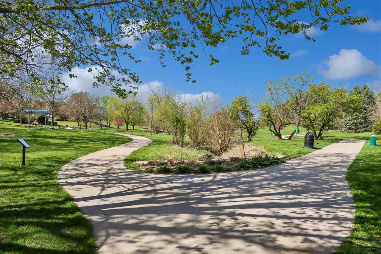 2040 Holiday Road Coralville IA 52241
