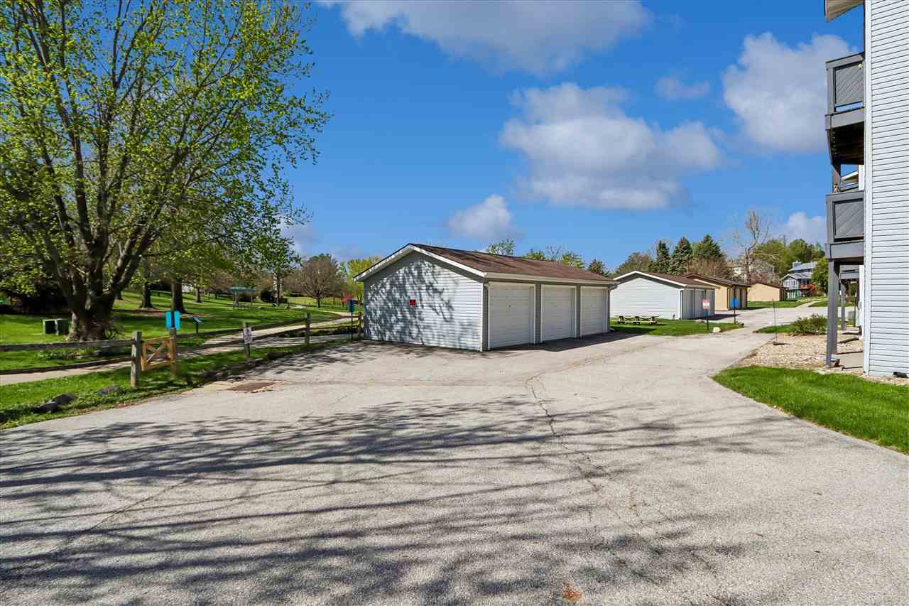2040 Holiday Road Coralville IA 52241