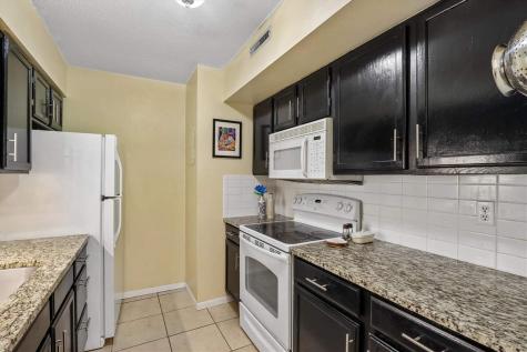 2040 Holiday Road Coralville IA 52241