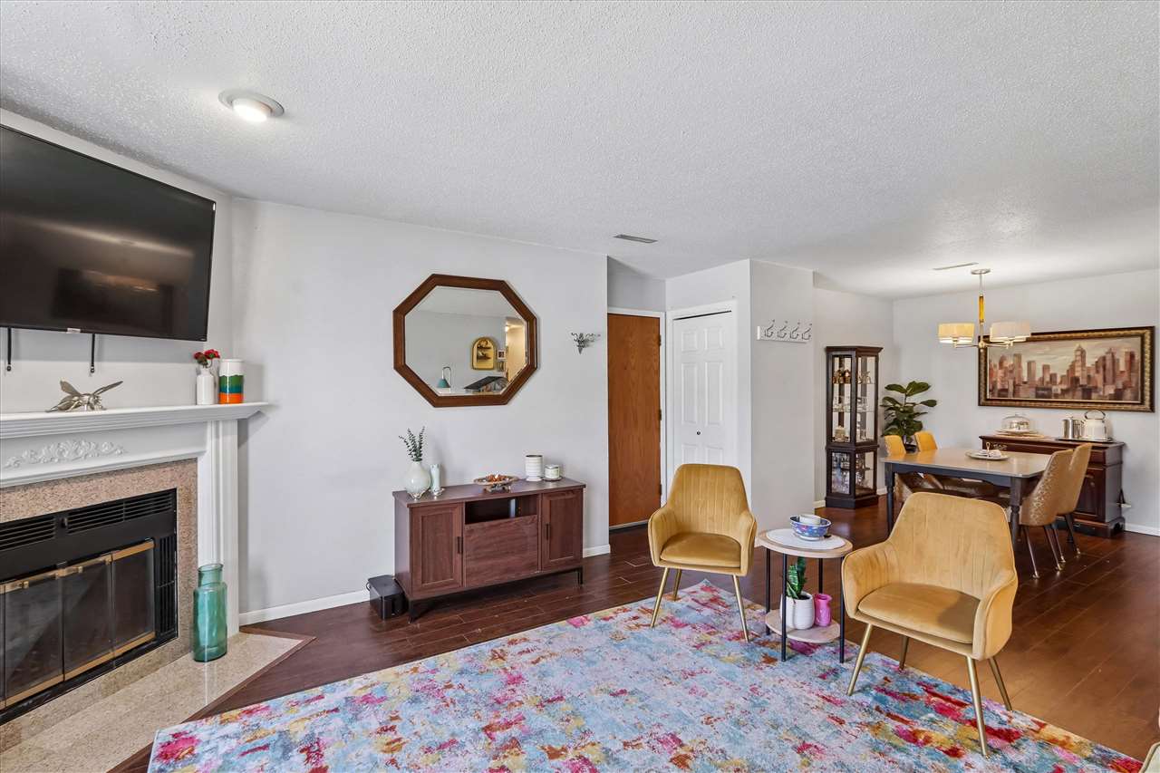 2040 Holiday Road Coralville IA 52241