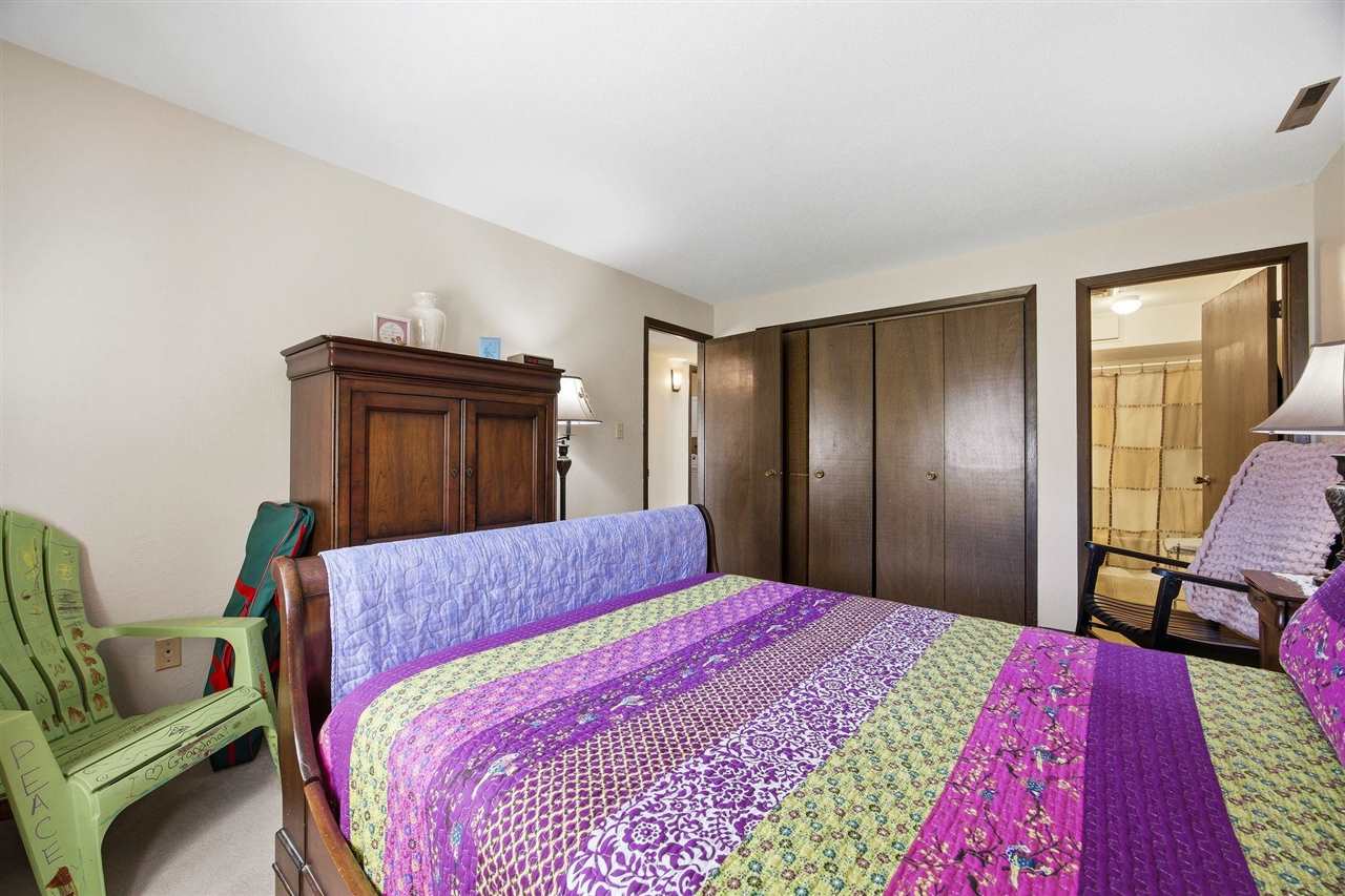 5712 Golden Court Cedar Rapids IA 52402