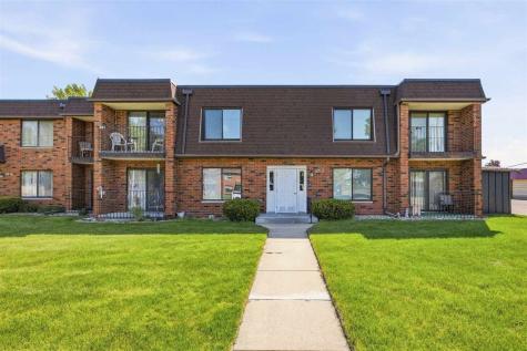 5712 Golden Court Cedar Rapids IA 52402