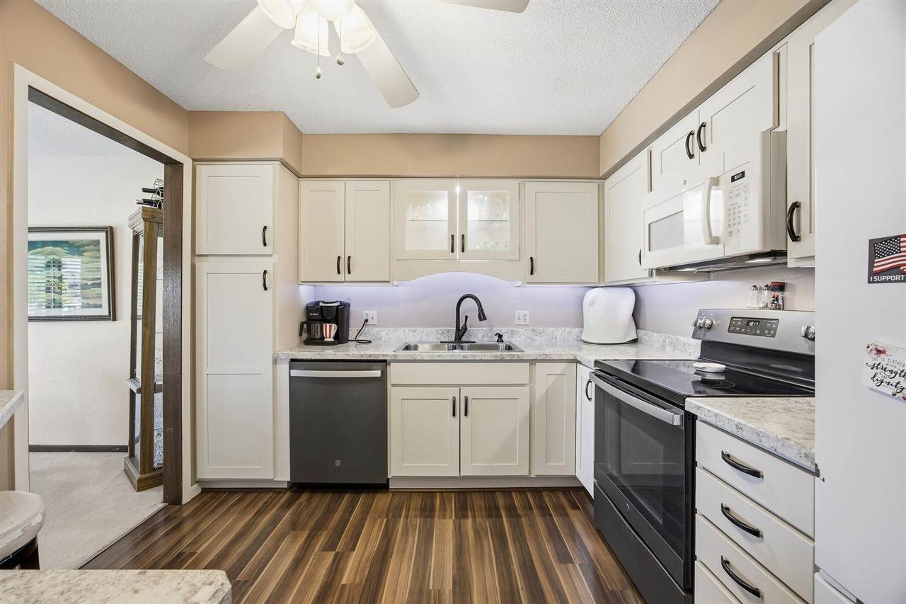 5712 Golden Court Cedar Rapids IA 52402