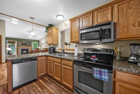 1015 Twilight Drive North Liberty IA 52317