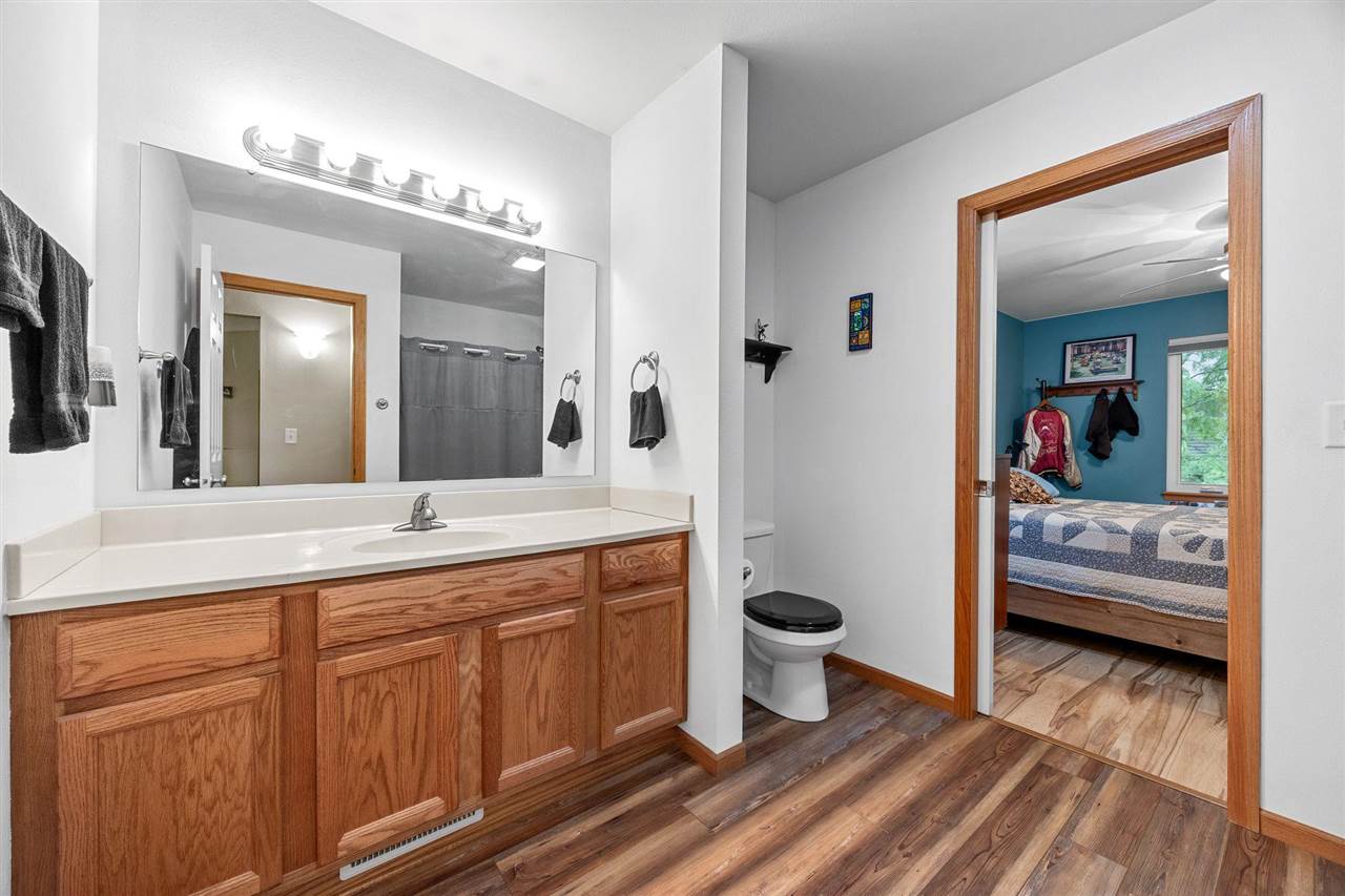 1015 Twilight Drive North Liberty IA 52317