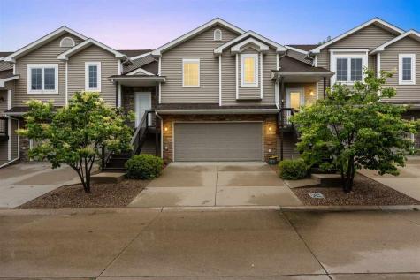 1015 Twilight Drive North Liberty IA 52317