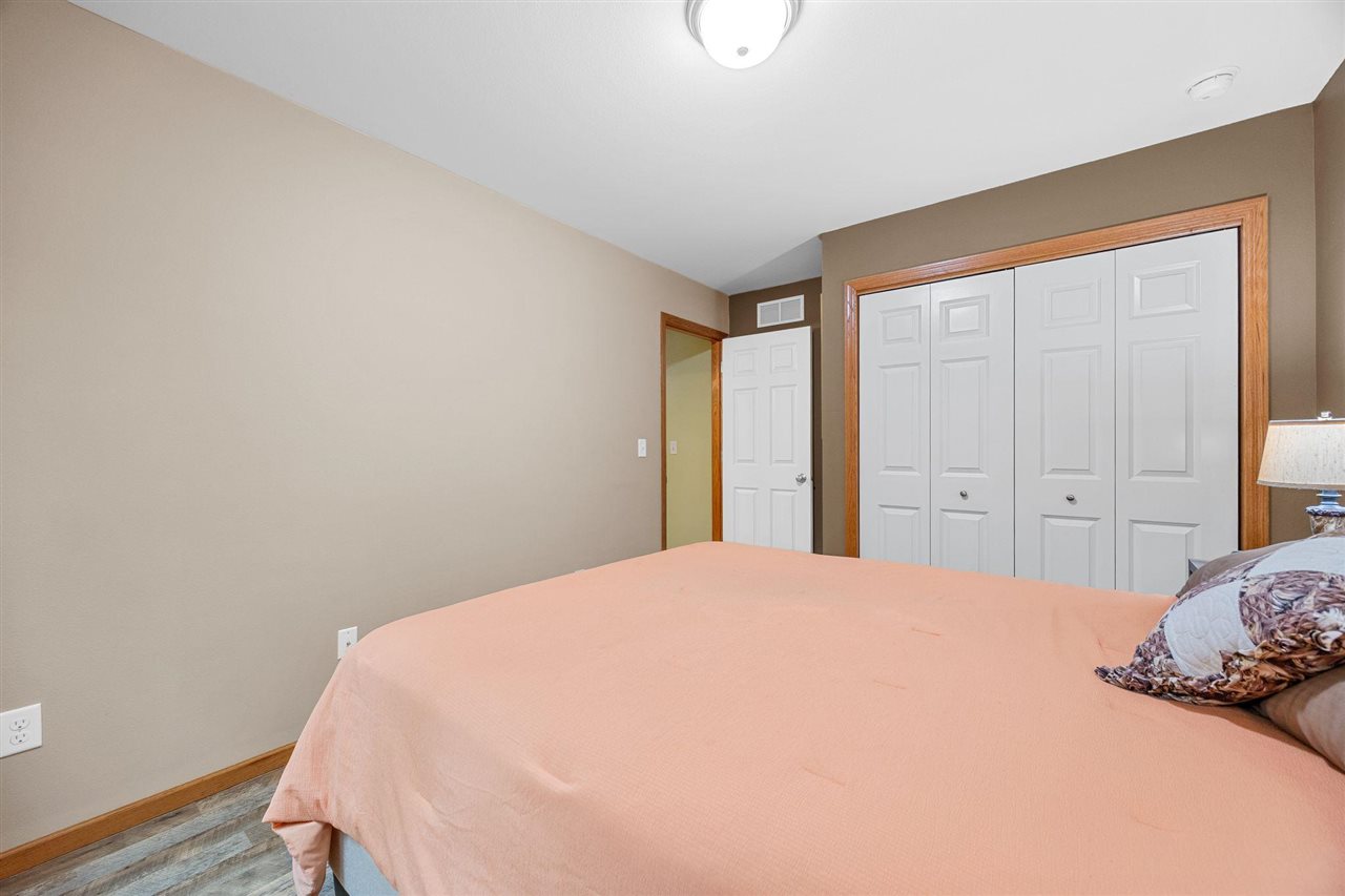 1015 Twilight Drive North Liberty IA 52317