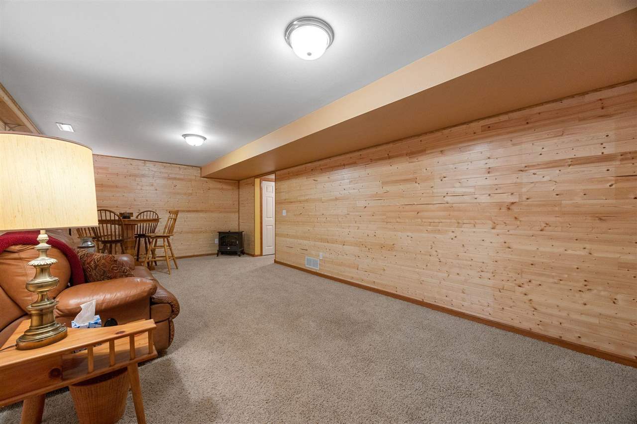 1015 Twilight Drive North Liberty IA 52317