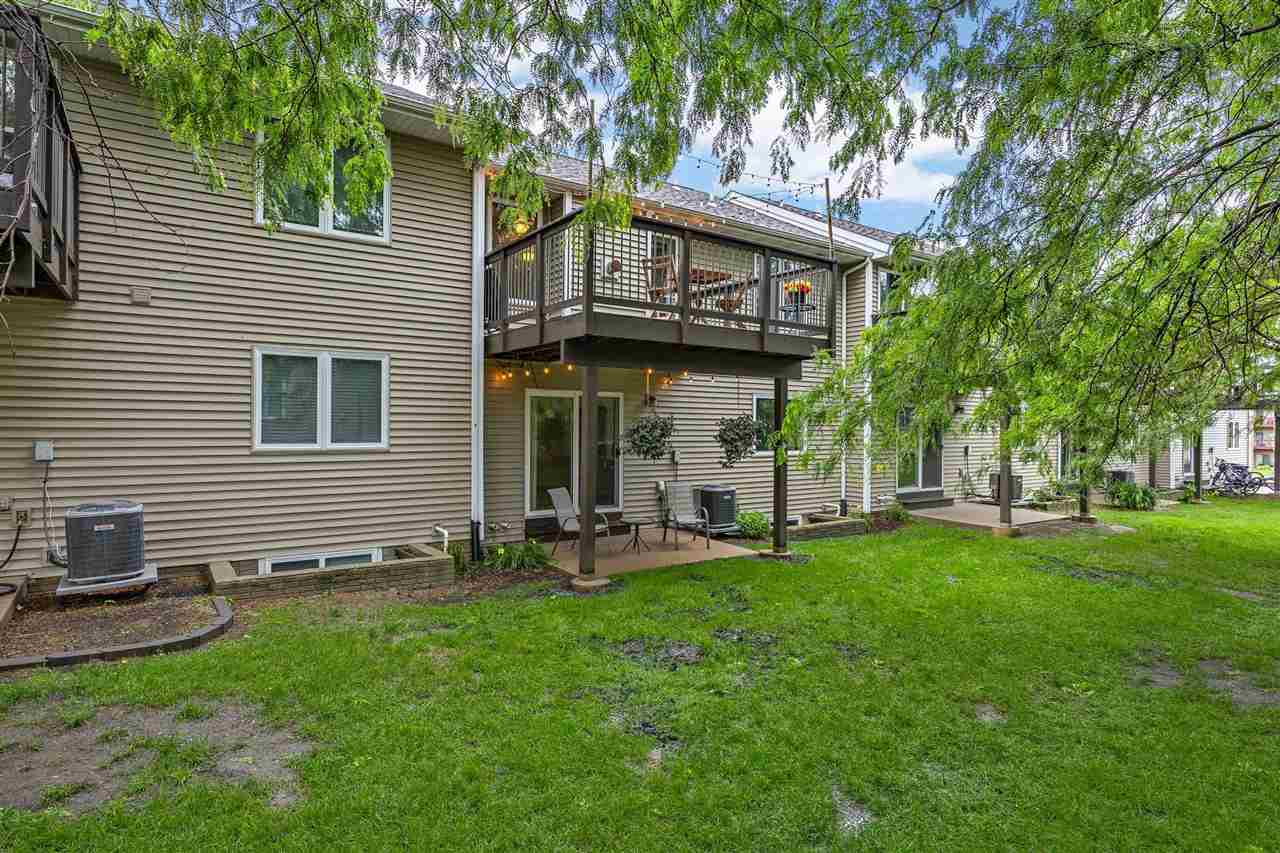 1015 Twilight Drive North Liberty IA 52317